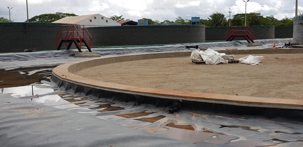 CONSTRUCCIÓN DE LOCACIONES
